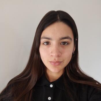 Babysitter in Barrio Almirante Brown: Aurelia