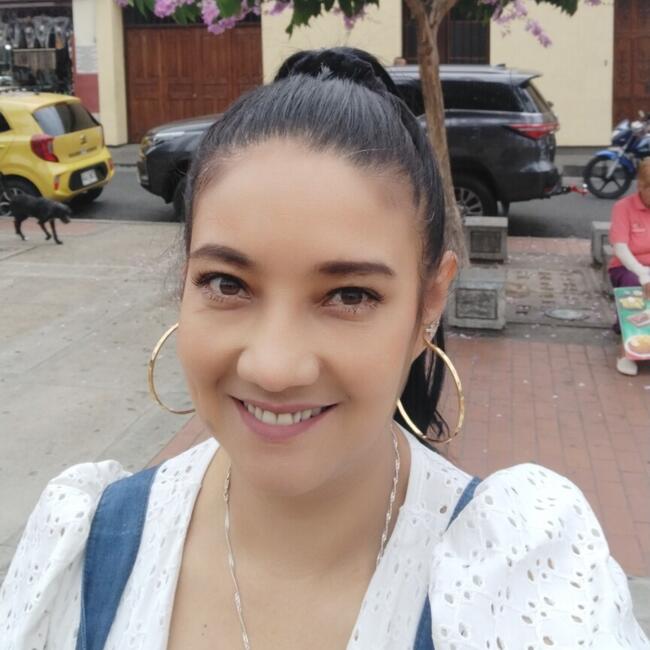 Babysitter in Bogotá: Magnolia