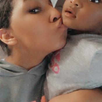 Babysitter Aiken: Amiya