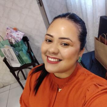 Babysitter in Uruguaiana: Mirella