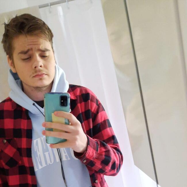 Babysitter in Idrija: Maj