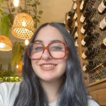 Babysitter in Madrid: Marina