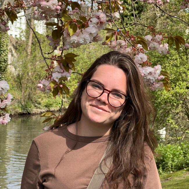 Babysitter in Marburg: Alina
