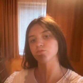 Childminder job in Vienna: babysitting job Victoria