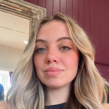 Babysitter in Brisbane: Amber