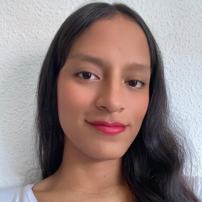 Babysitter in Madrid: Yulexi