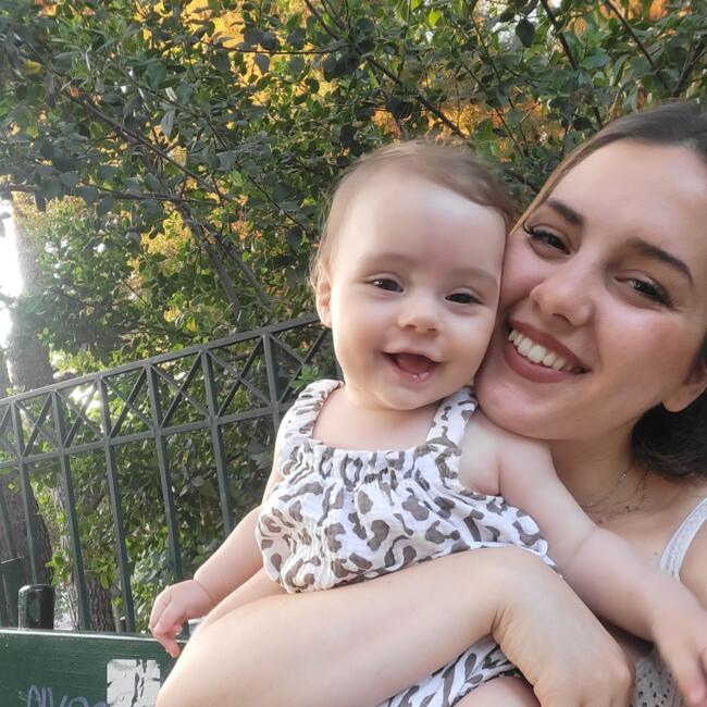 Δουλειά για babysitter στην περιοχή Αθήνα: Donalda