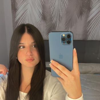 Babysitter a Arzano: Giulia