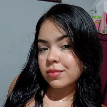 Babysitter in Santa Inês: Ana Paula