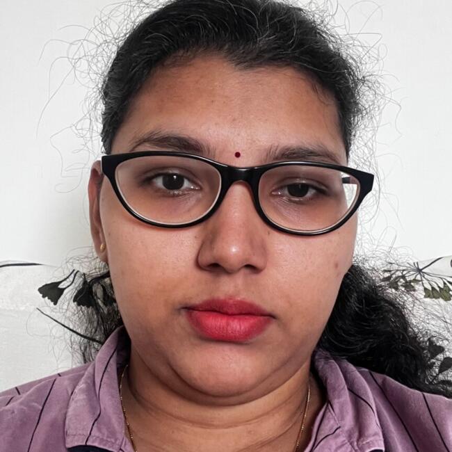 बम्बई में बेबीसिटिंग की नौकरी: Ankita