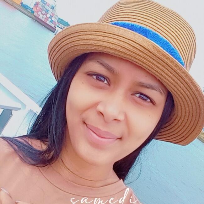 Nounou à Paris: Bijloll