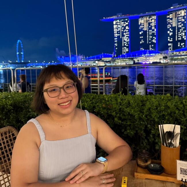 Babysitter in Singapore Island: Sharon Chang
