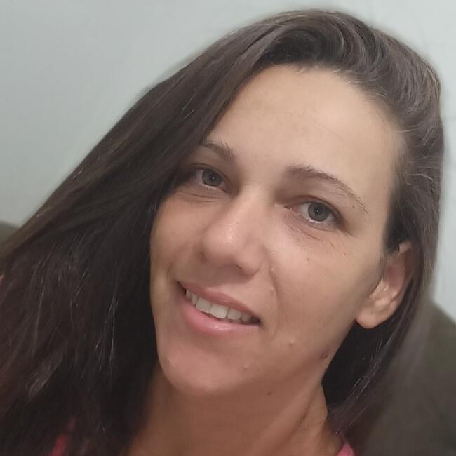 Babá em Rio Claro: Elaine