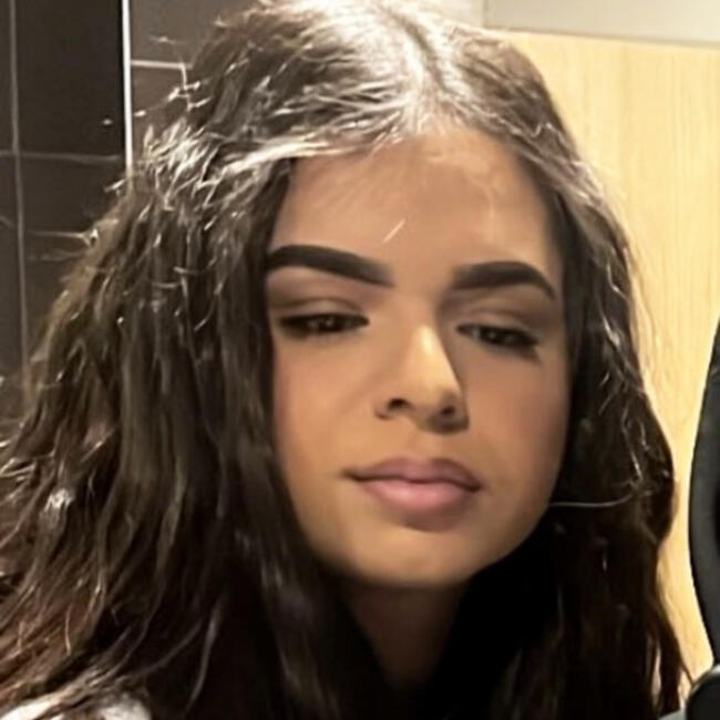 Nanny in Marseille: Manelle