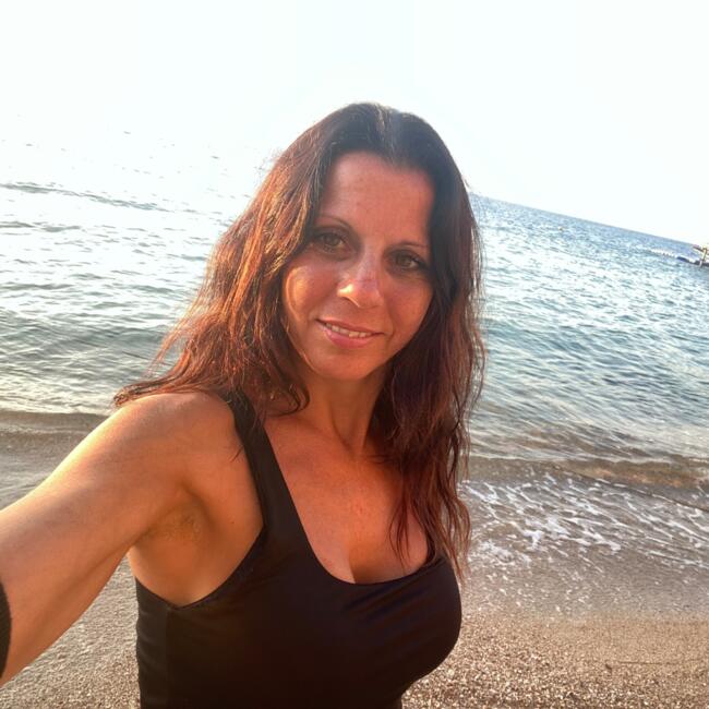 Babysitter in Mezzovico: Elena