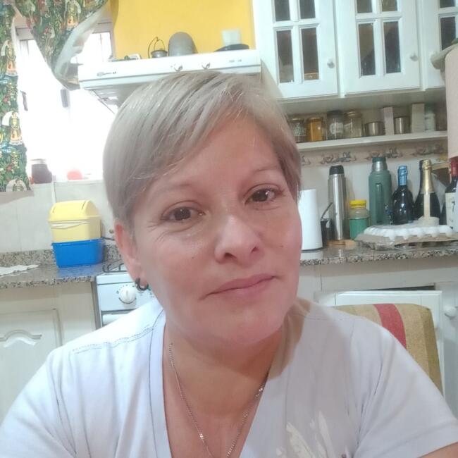 Niñera en José María Ezeiza: Mercedes Lorena