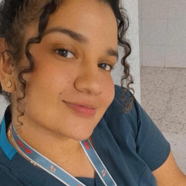 Babysitter in Madrid: Sthefania