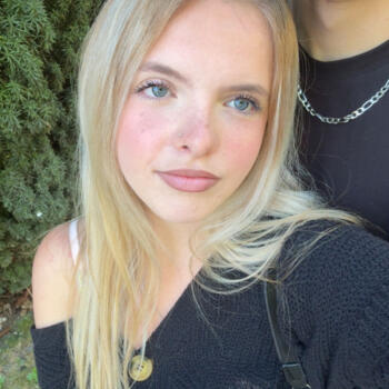 Baby-sitter Bourges: Lola