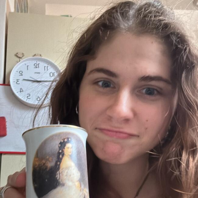 Babysitter in Bologna: Allegra