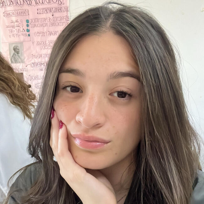 Babysitter in San Antonio de Padua: Carolina