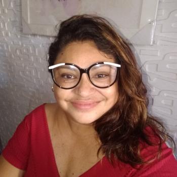 Babá em Fortaleza: Lucia Josino