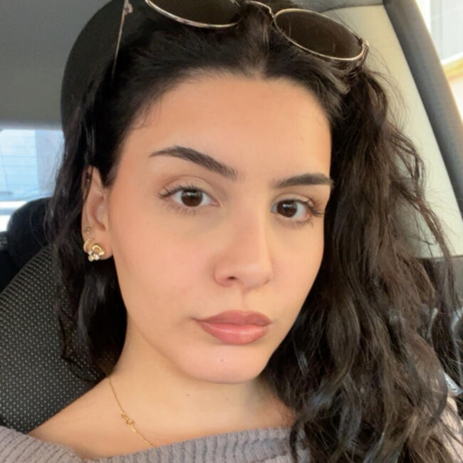 Babysitter a Cabras: Elisa