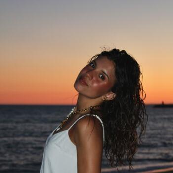 Babysitting job in Setúbal: babysitting job Margarida