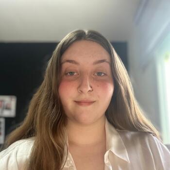 Babysitter in Jaén: María