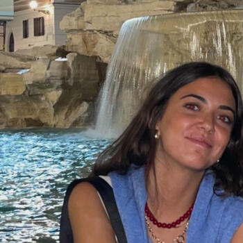 Niñera en Sevilla: Flor