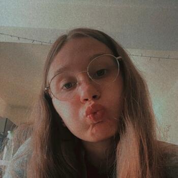 Babysitter in Binche: Alycia