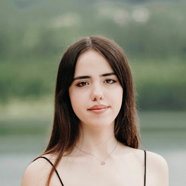 Babysitter in Cluj-Napoca: Raluca