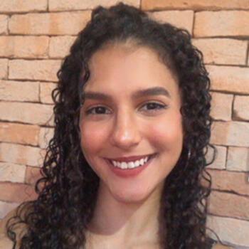 Babá em Bom Despacho: Bianca