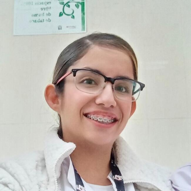 Niñera en León: Laura