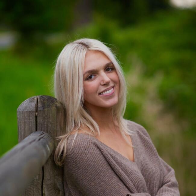 Babysitter in Phoenix: Noelle