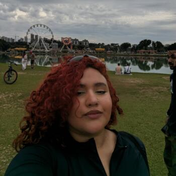 Babá em Curitiba: Raissa