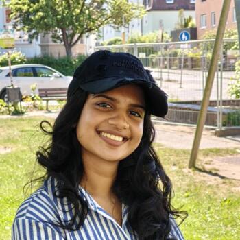 Babysitter Ansbach: MESMIN SHREYA