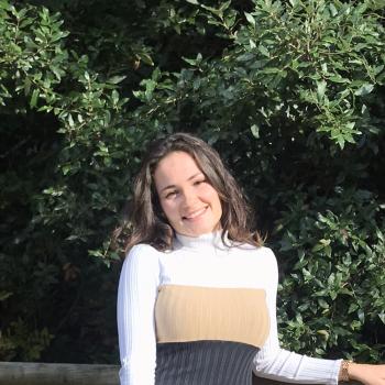 Baby-sitter in Antibes: Camille