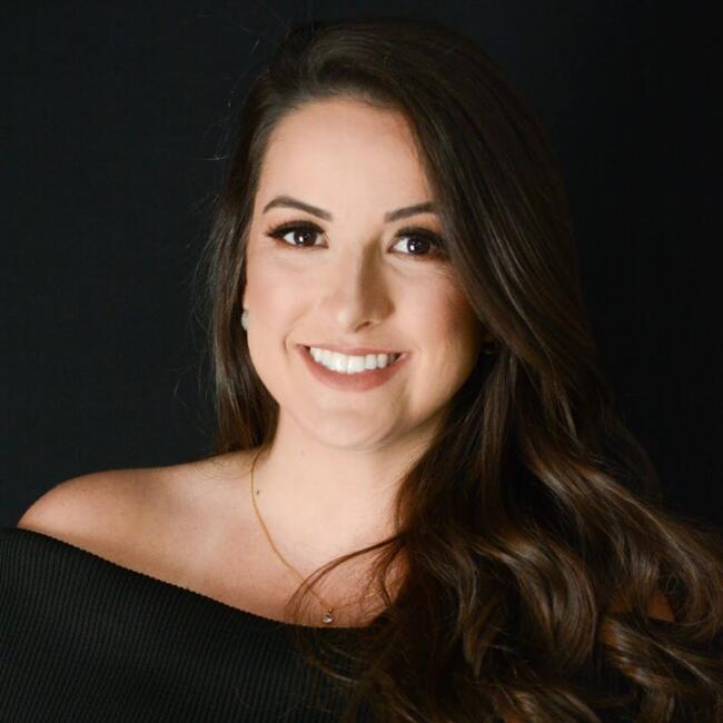 Babysitting job in Balneário Camboriú: Ana