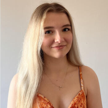 Babysitter in Lincoln: Imogen