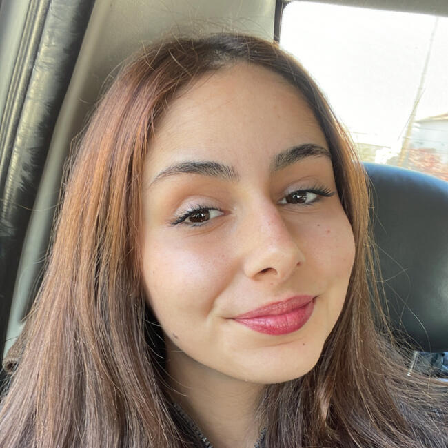 Babysitter in Nea Kallikrateia: Αναστασια