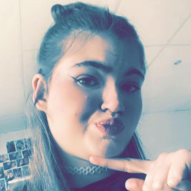 Babysitter in Mouscron: Alexandra