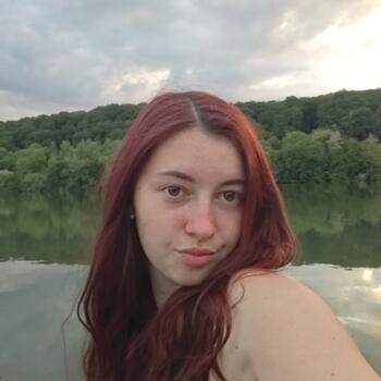 Babysitter in Compiègne: Elyanna