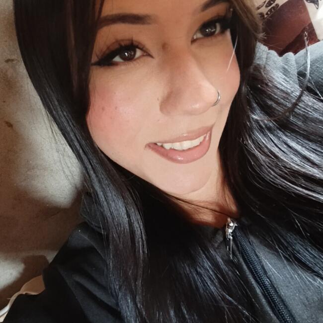 Babá em Águas Lindas de Goiás: Emilly
