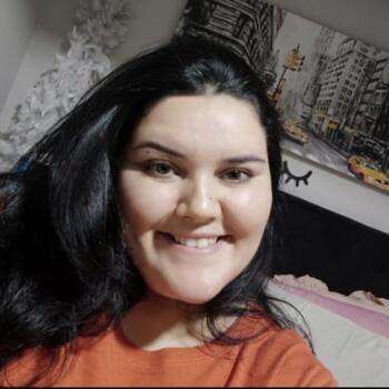 Babysitter in Maringá: Helen Cristina