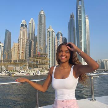 Babysitter in Zonhoven: Inara