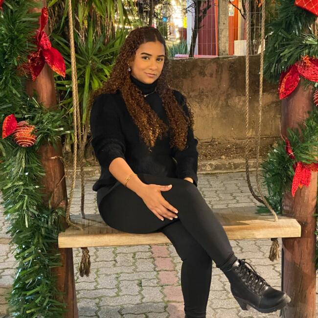 Babysitter in Araruama: Gabrielly