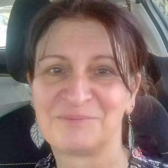 Baby-sitter à Vercel-Villedieu-le-Camp: Francoise