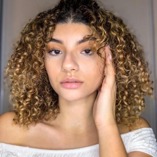 Hesperange的保母: Ines