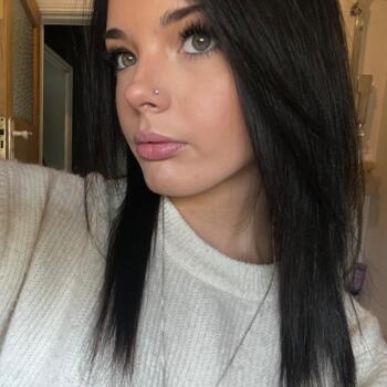 Babysitter in Ryton (Gateshead): Lily
