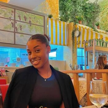 Baby-sitter Villiers-le-Bel: Caroline